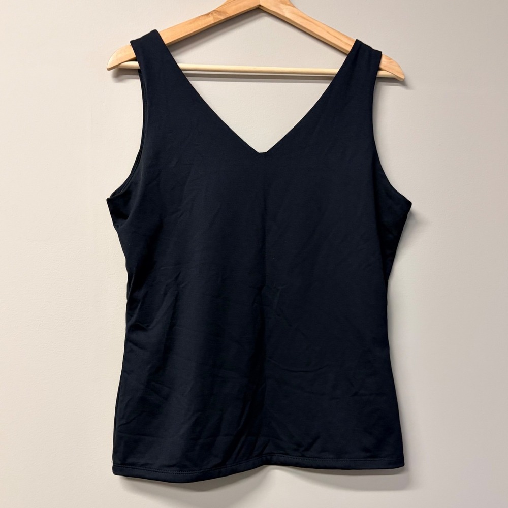 Boutique Essentials Womens Black V-Neck Tank Top Sleeveless Lined Size L Capsule - Picture 2 of 6
